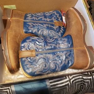 Durango cowgirl boots